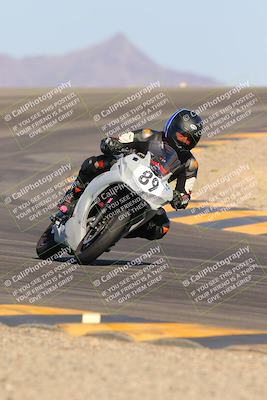 media/Oct-07-2023-CVMA (Sat) [[f84d08e330]]/Race 13 500 Supersport-350 Supersport/